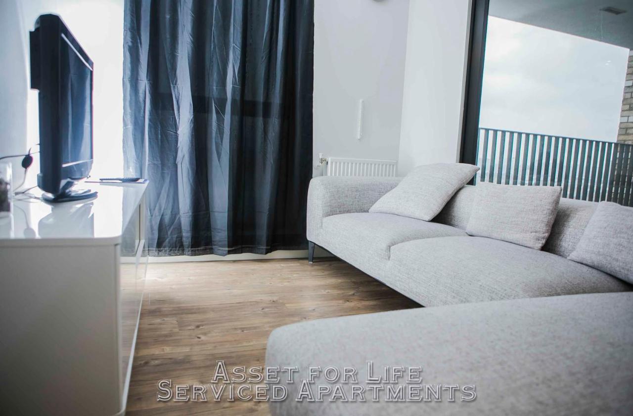 Pontoon Dock Key Workers Apartment Londres Exterior foto